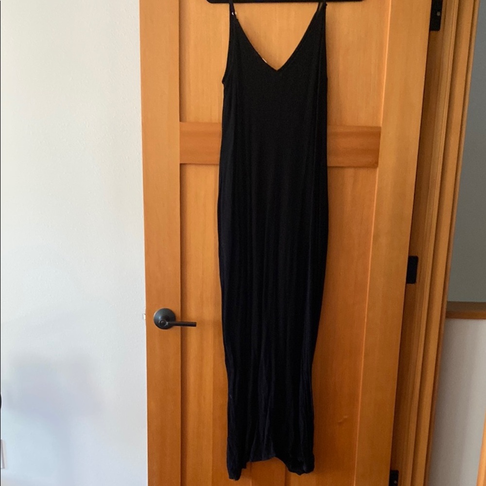 Elegant Black Maxi Dress